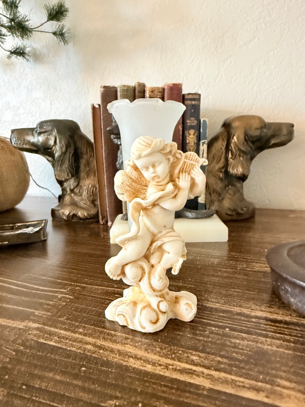 Vintage Italian Cherub Bud Vase - Cream White - Picture 6 of 15